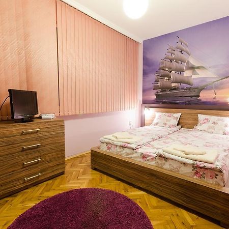 Sea Garden Plaza Apartment - Free Parking Burgas Zewnętrze zdjęcie