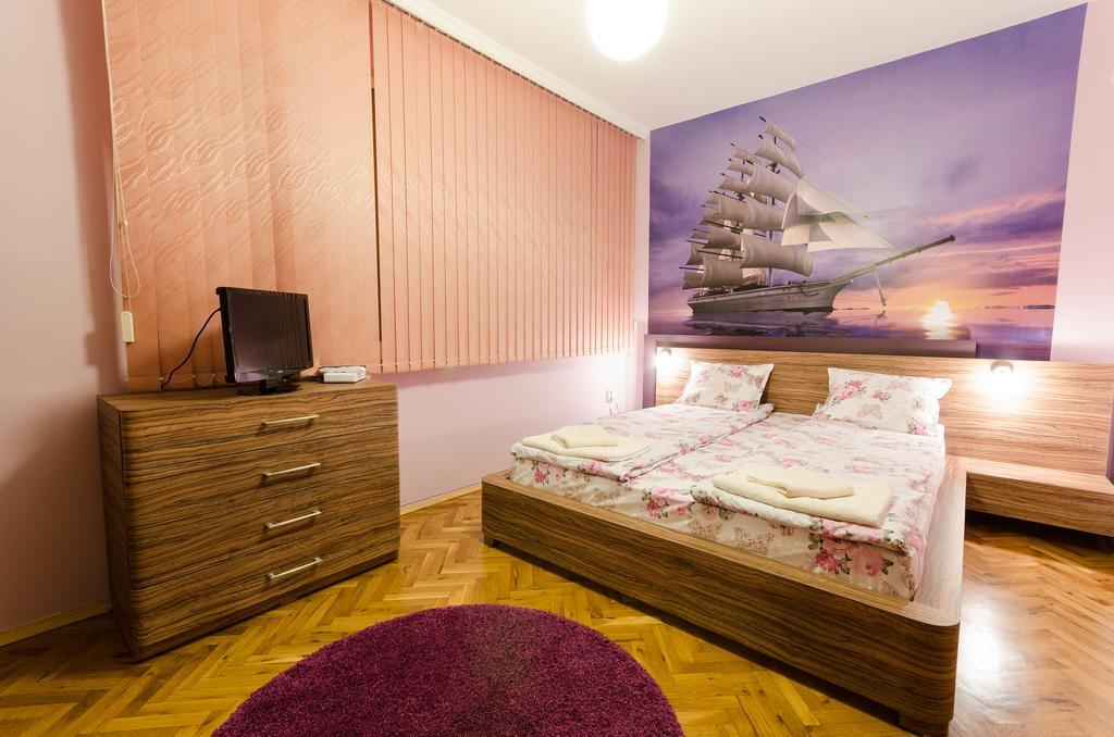 Sea Garden Plaza Apartment - Free Parking Burgas Zewnętrze zdjęcie
