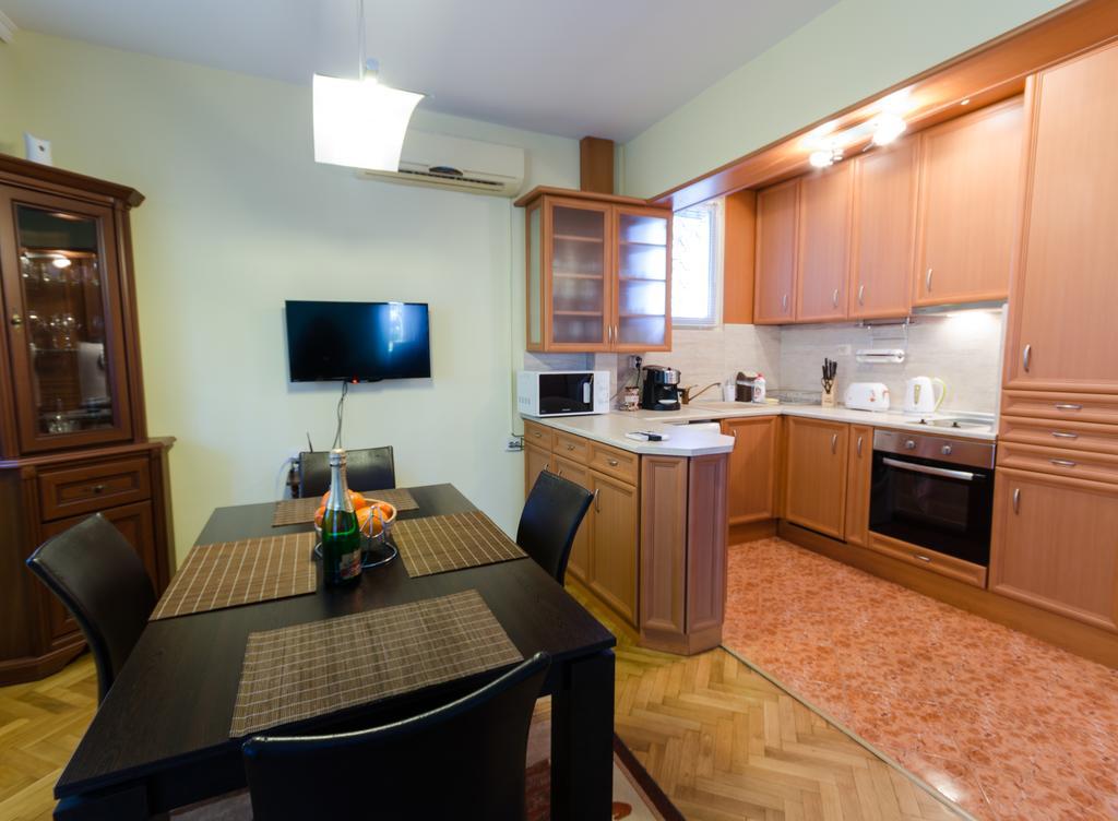 Sea Garden Plaza Apartment - Free Parking Burgas Zewnętrze zdjęcie